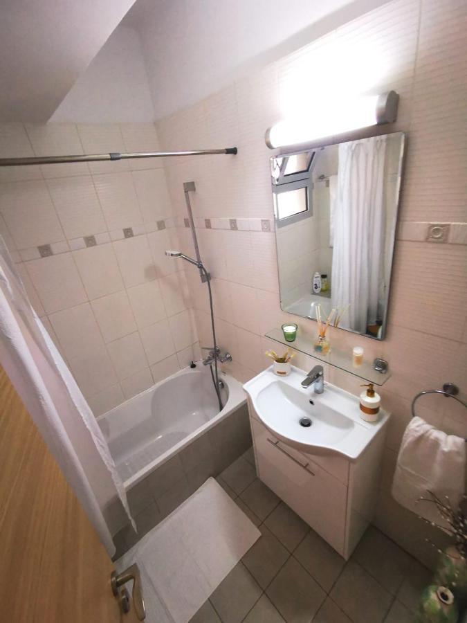 Amazing 2-Bedroom Apartment With Pool!! Limassol Luaran gambar